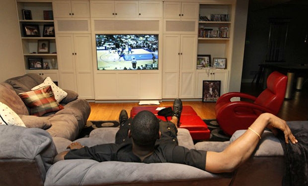 Bad news on TV can make you obese: study