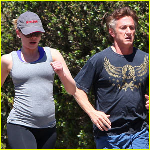 sean-penn-scarlett-johansson-jogging