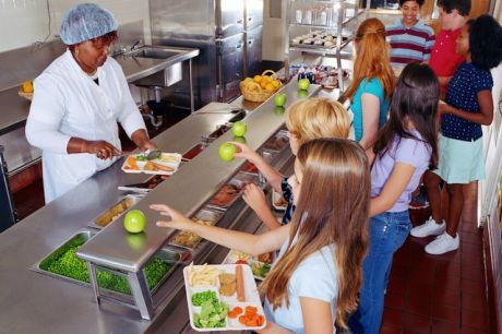 Free school lunch for every child in Shelby county, Memphis